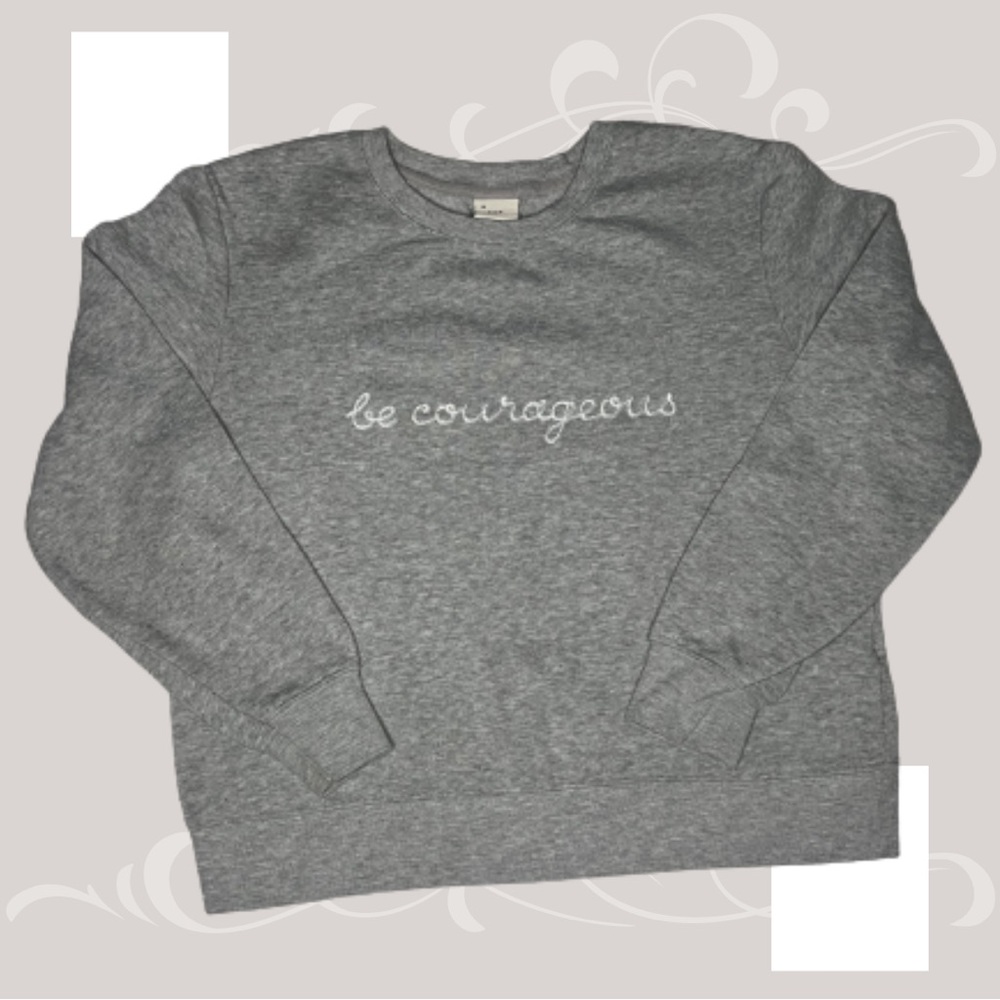 Super cute grey sweatshirt